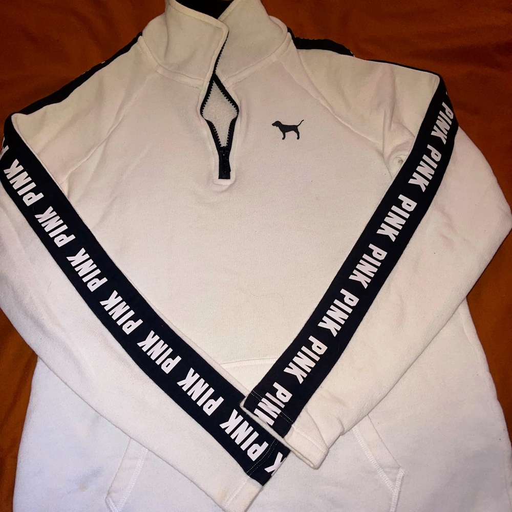 XS PINK White&Black Hoodie